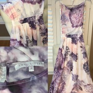 Pretty long flowy dress by True Voilet